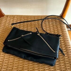 Multi-use bag that can be worn as shoulder, crossbody or clutch from Stella&Dot